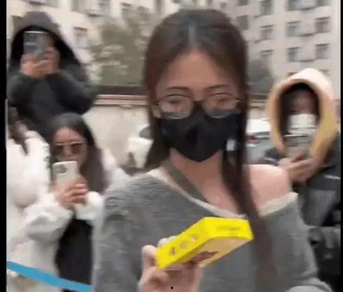 娱乐区吃瓜爆料视频大全,揭秘明星幕后故事与直播圈风云