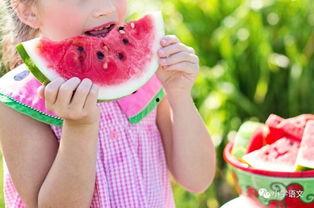 娱乐718吃瓜蜡笔小姜,蜡笔小姜吃瓜背后的故事