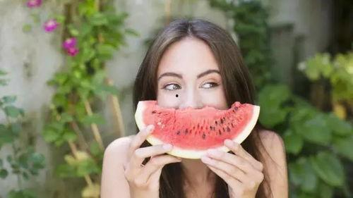 宝妈娱乐圈吃瓜,揭秘明星育儿幕后故事