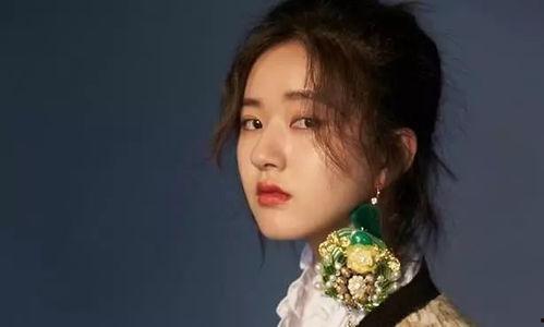 娱乐吃瓜君赵露思